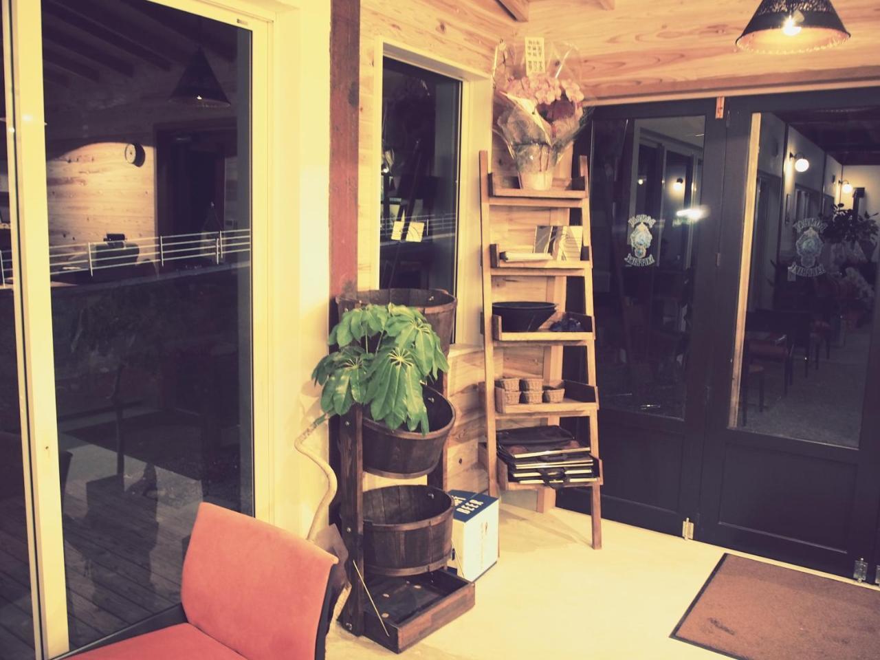 Guesthouse ＆ Beach Cafe Fuego Hyuga Exterior photo